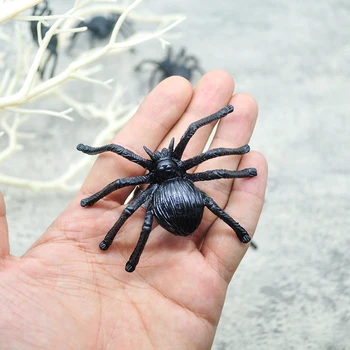 12 de plástico preto aranhas Halloween decorações de férias e de suprimentos brincadeira casa assombrada adereços de decoração interior e exterior