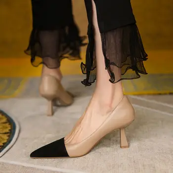 2022 francês damasco único sapatos , de saltos altos para as mulheres com pouca boca, retro cor correspondente, apontou salto, de couro macio