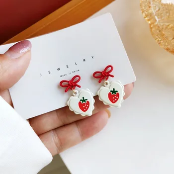 Estilo coreano Vermelho Morango Doce Lindo Clipe de Brincos Pequenos Arco Coração em Forma de Clip de Brincos Sem Piercing Ouvidos para as Mulheres
