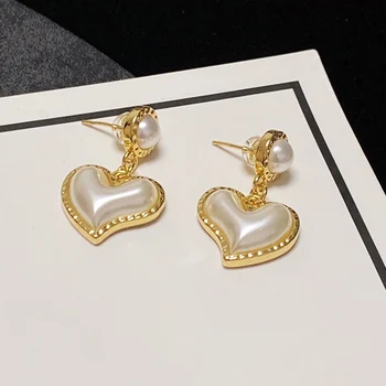 Nova marca de luxo Pêssego Coração Pérola Oscila o Brinco de metal esferas de moda brincos para mulheres do partido earings para as mulheres