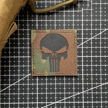 Punisher Esqueleto Luminoso de Nylon Patch Militar Multicam Reflexiva Emblema Tático DIY Acessórios Para Colete Mochila